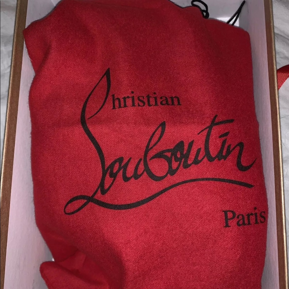 Black Sz. 38 Christian Louboutin, worn once - Picture 5 of 5